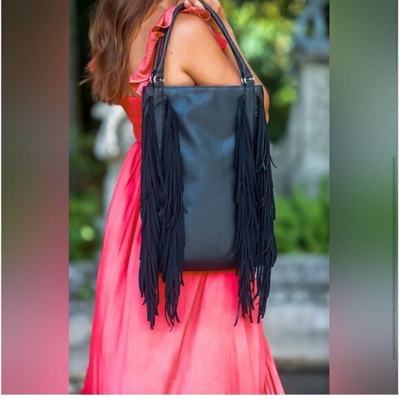 New Area Stars Black Fringe Hobo Shoulder Bag Faux Leather Spacious New w/ Tags - Picture 8 of 14